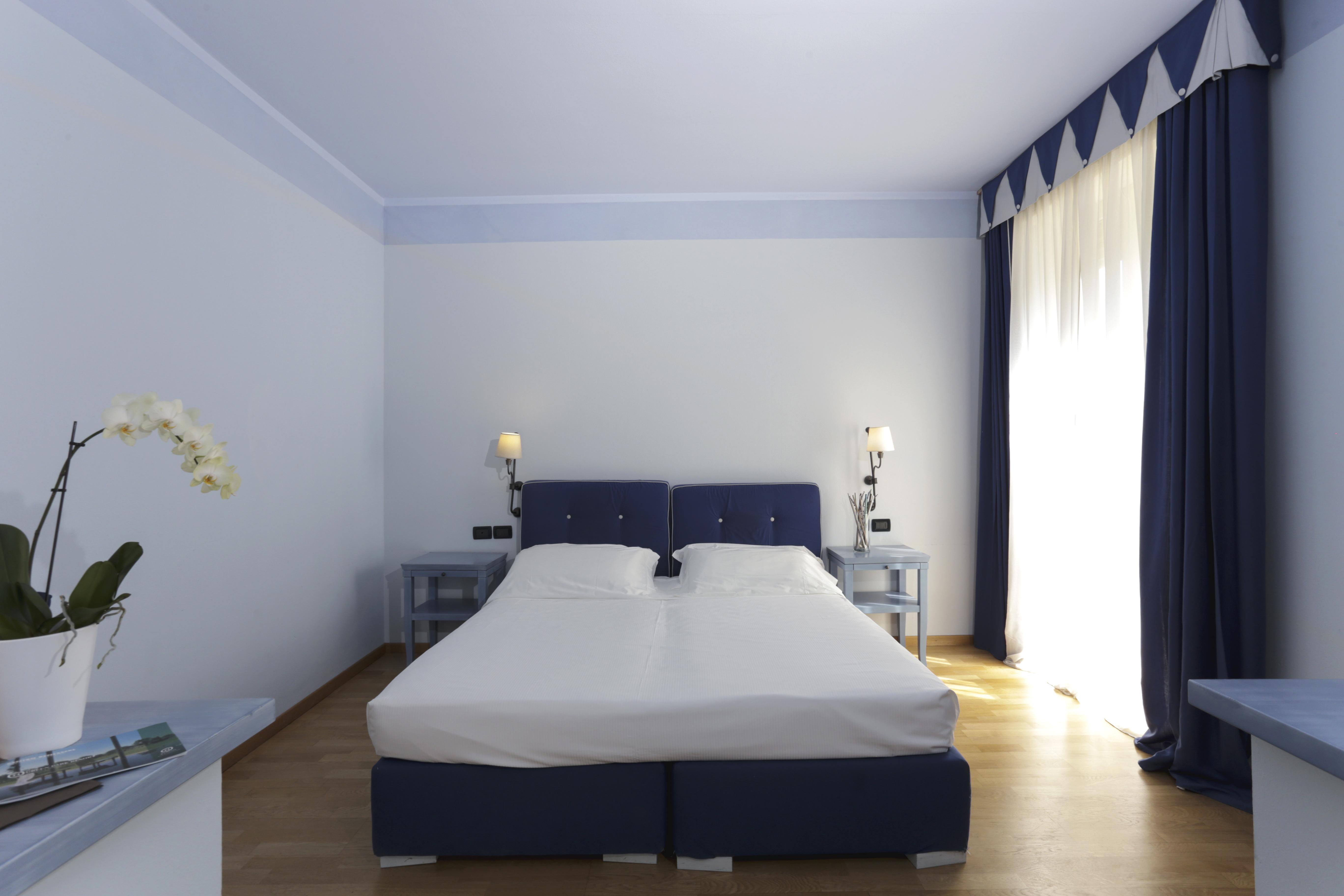 Th Tirrenia - Green Park Resort Bagian luar foto