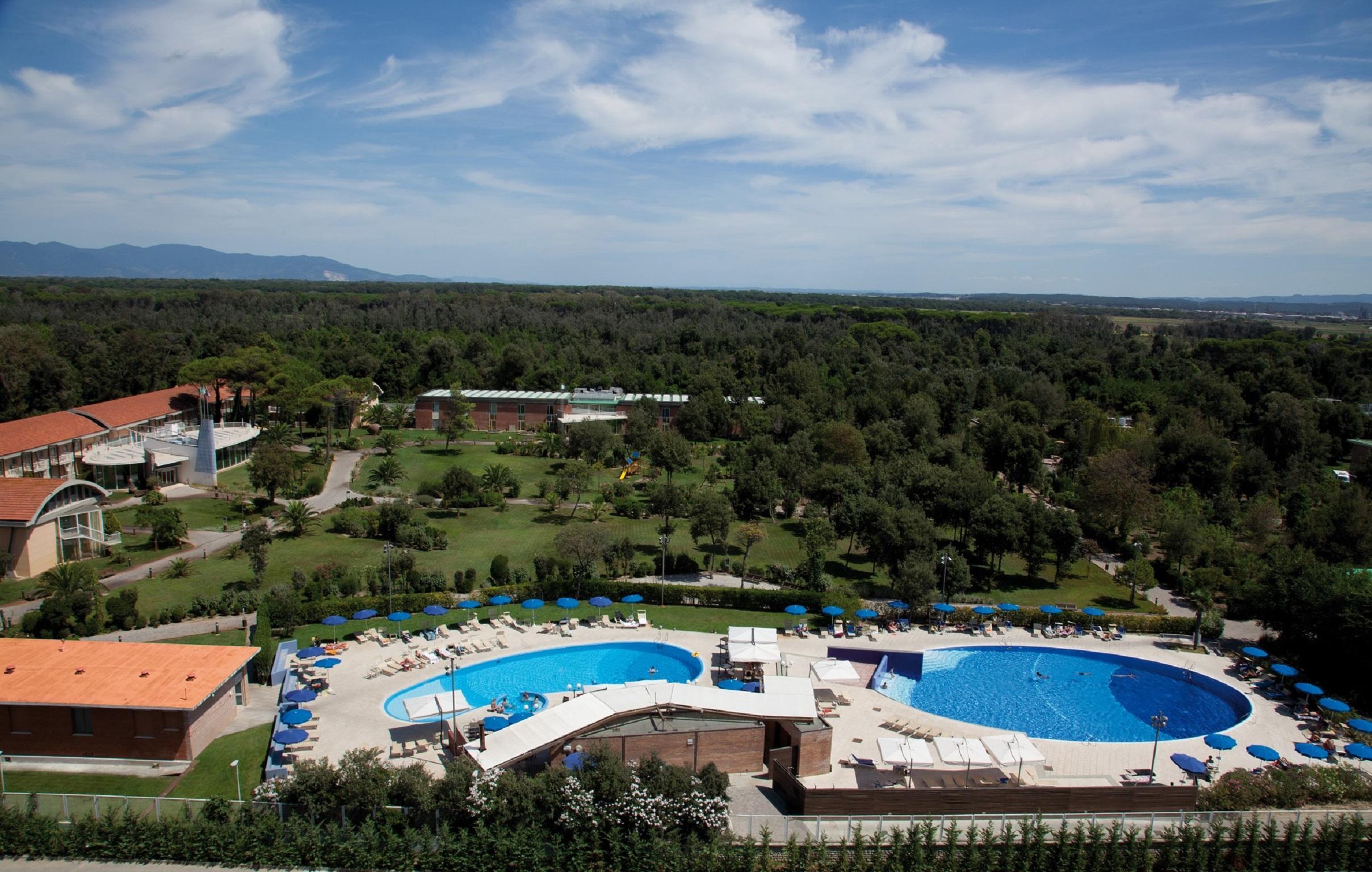Th Tirrenia - Green Park Resort Bagian luar foto