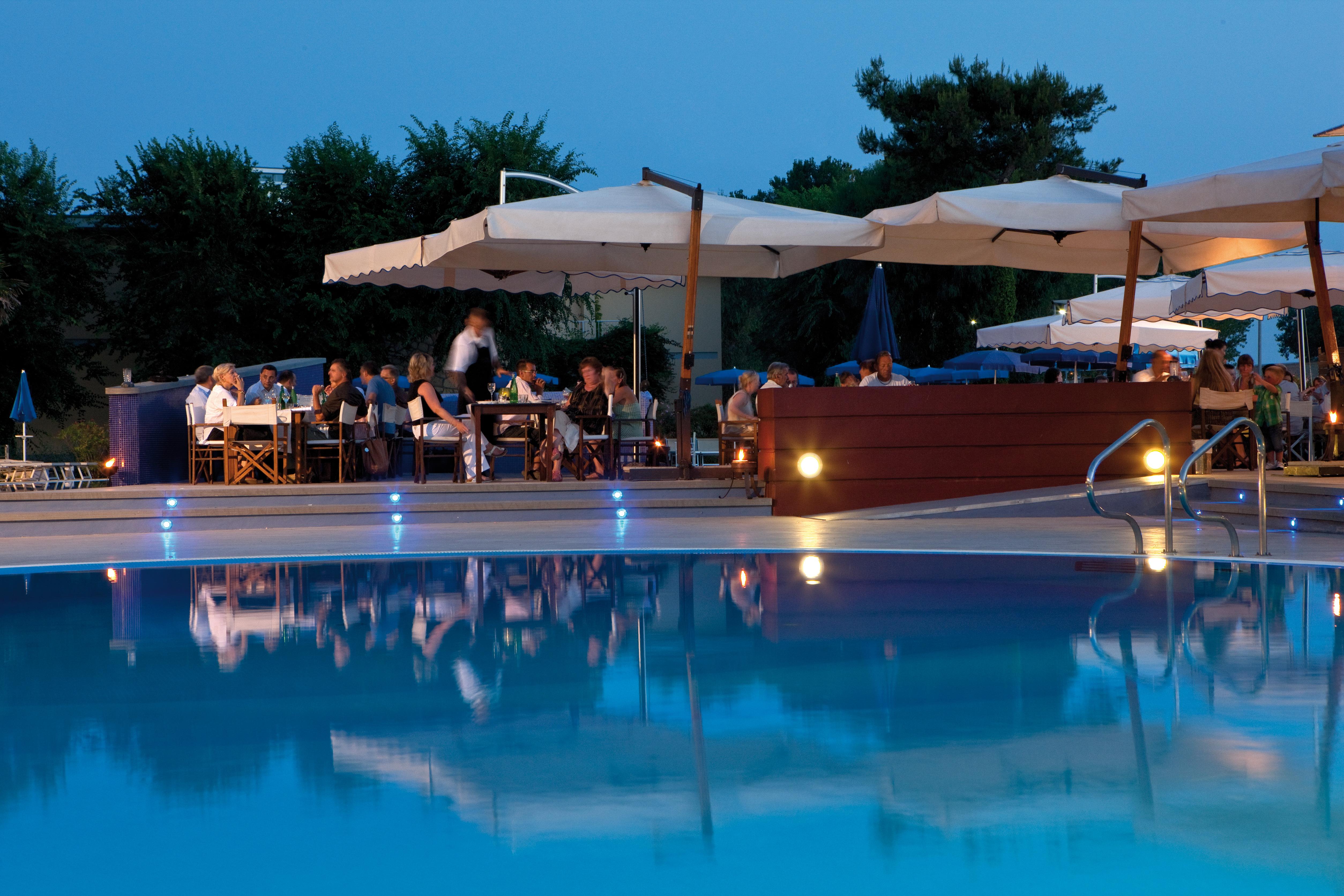 Th Tirrenia - Green Park Resort Bagian luar foto