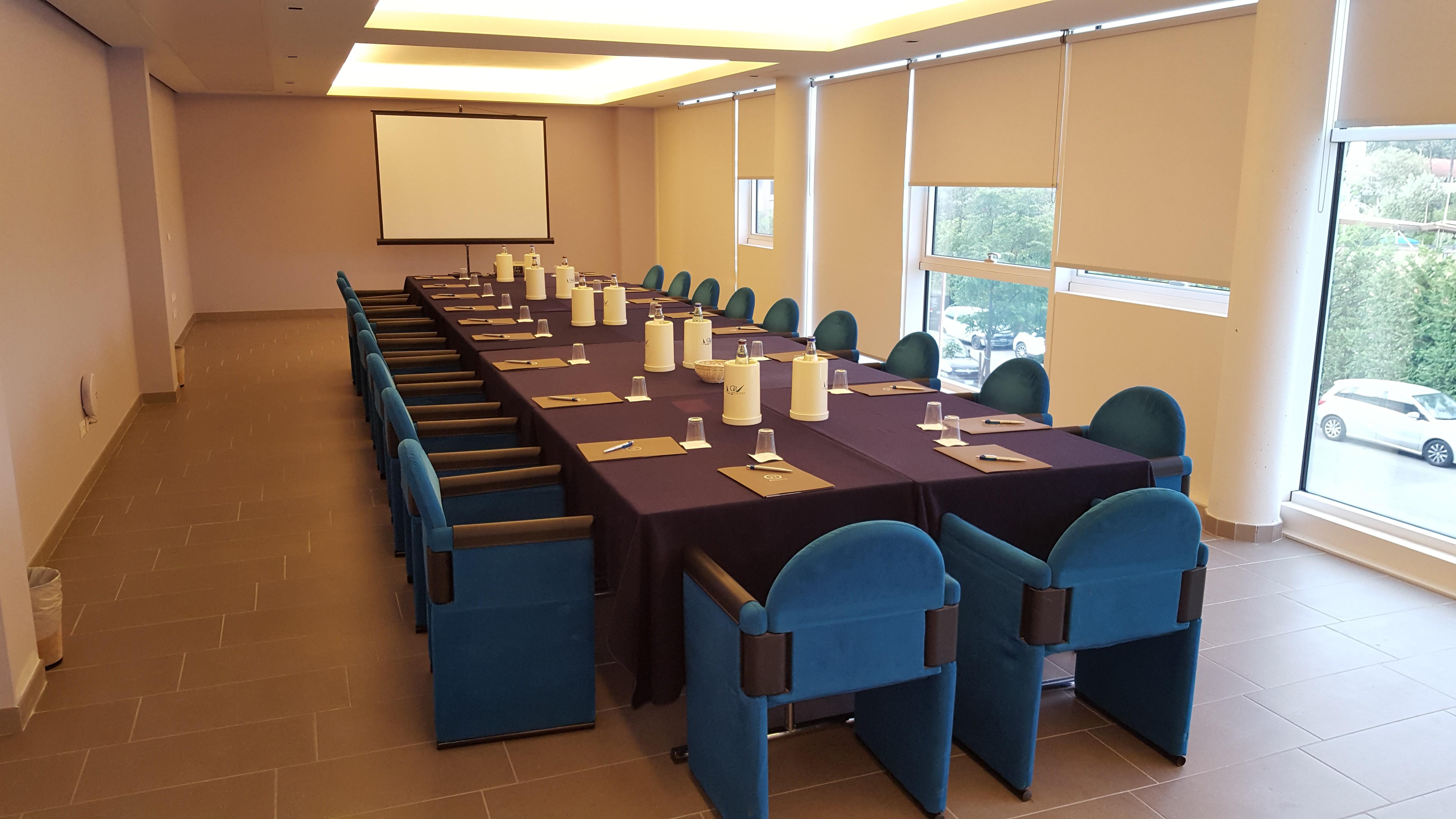 Th Tirrenia - Green Park Resort Bagian luar foto